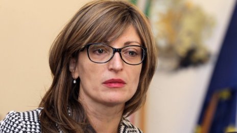 Екатерина Захариева сменя Кристалина Георгиева в ЕК?