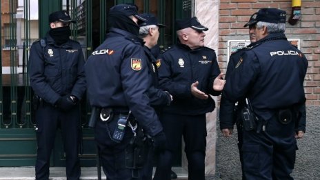 В Испания разбиха мрежа, експлоатирала BG работници
