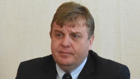 Каракачанов гласува за силна национална държава