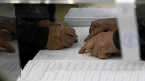 Близо 88 000 сънародници в чужбина пуснаха бюлетина 