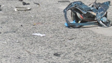 Шуменец се заби с "Волво"-то си в дърво, загина