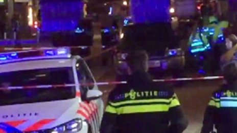 Масова стрелба в Амстердам, поне трима пострадаха