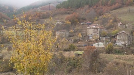 Голяма бара по избори: И ходжата, и попа обещават, но...