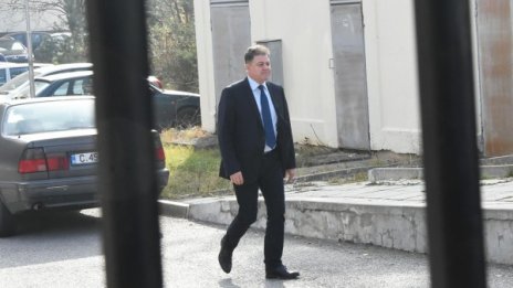 Ненчев с обвинение за полския ремонт на МИГ-овете
