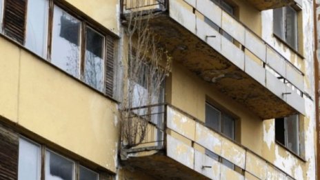 Сградите над 250 кв. м - с енергиен сертификат, но без срок и без санкции 