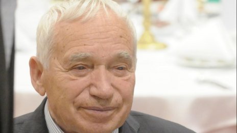 Депутати събраха 6 000 лева за паметна плоча на Желю Желев