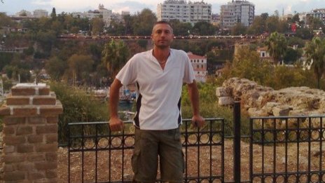 Набеден от роми пожарникар: Рискувахме живота си, а бяхме унижени! Цирк!