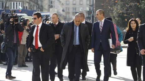 Борисов не ще вече в горските джипове: Ще се возя в Лада Нива!