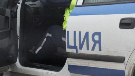 Влекач удари кола в Ямболско, 13-годишно загина