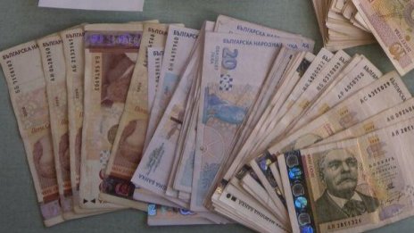 Измамиха дядо от Добричко с близо 3 бона, дал ги за "радиатори"