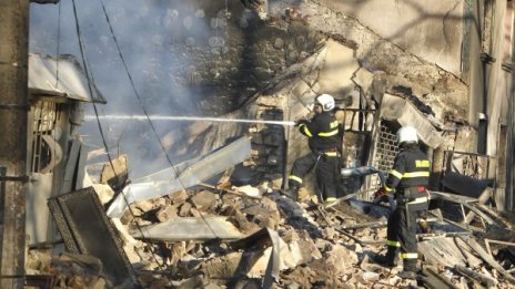Скъсана връзка между две цистерни довела до ада в Хитрино 