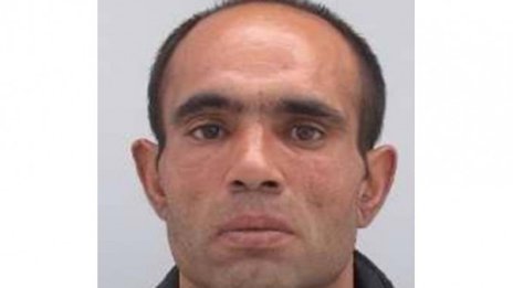 Виждали ли сте го? Полициято го търси за убийство