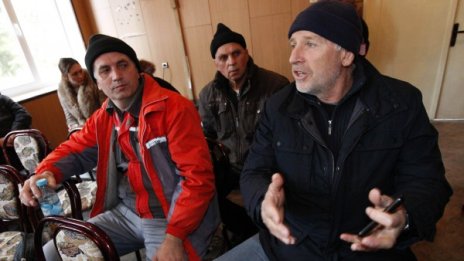 Хранителните пакети за Хитрино на два пункта в Шумен