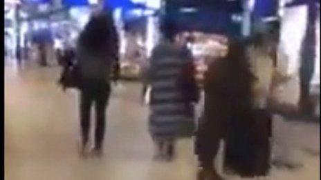 Имитатор на Светослав!? Мъж рита в гърба жена в Холандия