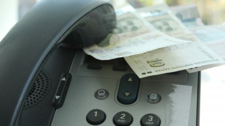 Излъгаха две баби в Димитровград за ден