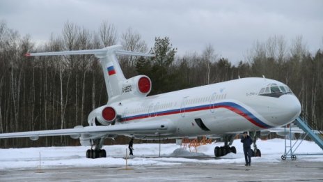 Русия спира полетите на самолети Ту-154
