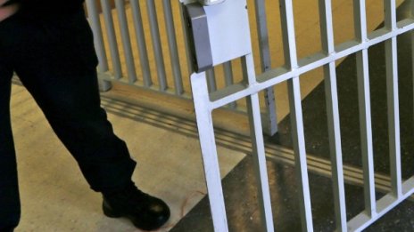 Поне 50 убити при бунт в бразилски затвор