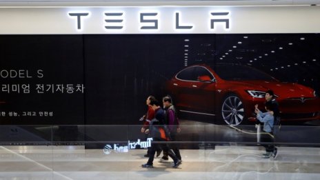 Tesla разочарова с продажбите