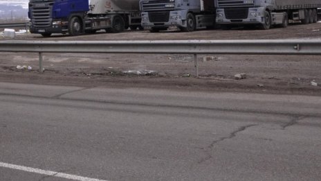 Хванаха 49-годишен молдовец за изгорелите ТИР-ове 