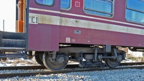 Зима и за БДЖ: Влакът Варна &ndash; Русе закъснява с 210 минути