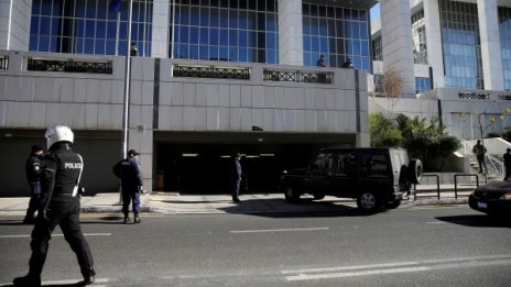 Руски дипломат бе открит мъртъв в Атина