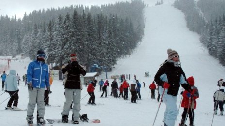 В Банско бизнесът щастлив: Чакали тази зима от 20 години!