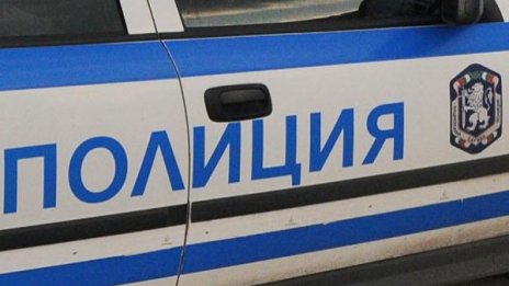 Обраха бус на спедиторска фирма в столичния кв. "Лозенец"