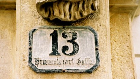 Петък, петък, 13-и е – суеверия и митове 