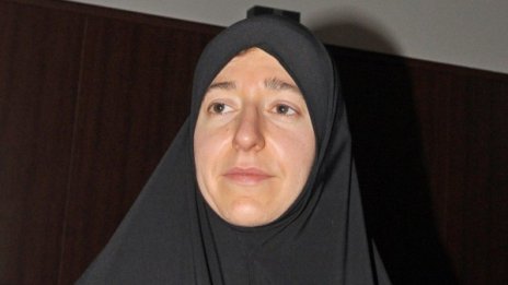 Задържаха в Холандия издирвана за тероризъм