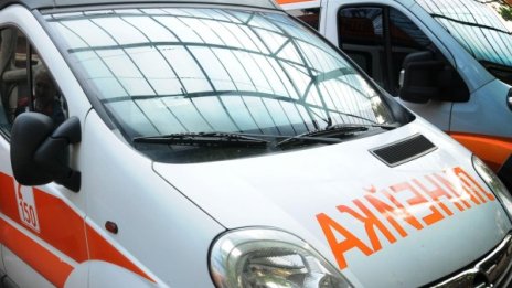 Автобус блъсна тийнейджърка в пловдивско село