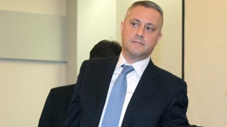 Лукарски скъса менискус, оперираха го