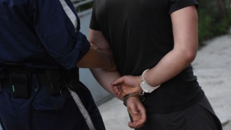 Съдят по бързата процедура мъжа, изстрелял 22 патрона