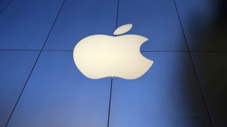 Apple скочи срещу имиграционния указ на Тръмп 