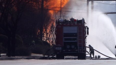 18 души загинаха при пожар в масажен салон в Китай