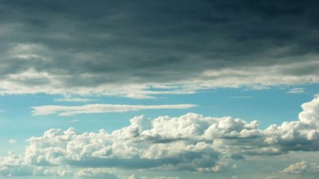 Времето в неделя:  На север - студ, топло на юг