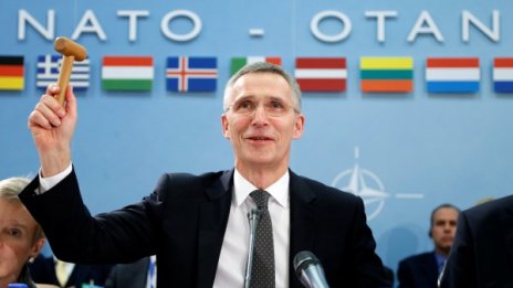 НАТО пуска дронове в Сицилия, ще следят заплахите от юг
