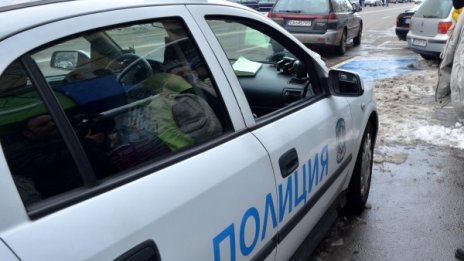 МВР шефът пресмята – 5000 служители не му достигали