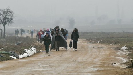 Откриват бежански център от палатков тип в Хасковско