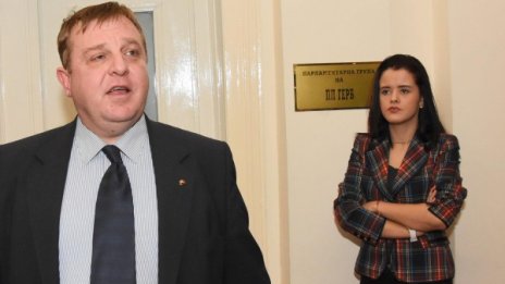 Каракачанов към Радев: Какво се случва в Черно море?