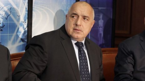 Нинова и Борисов в челен сблъсък: За НАТО, СЕТА и санирането