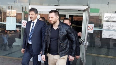 Цветан Василев повлече още 17 в кюпа "КТБ"