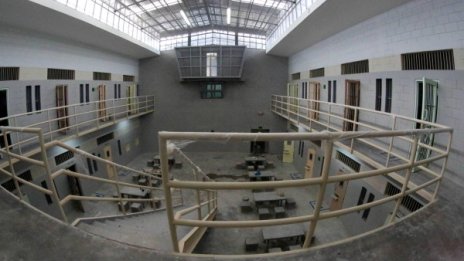 5 години затвор за британец, зовял да се убиват евреи и мюсюлмани