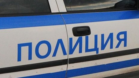Наркомани нахлуха в училищен двор – да се разправят с деца!