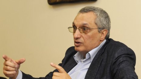 Костов с нов призив: Промяна на данъчната система!