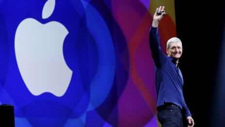 Apple търси нови начини за подкрепа на САЩ