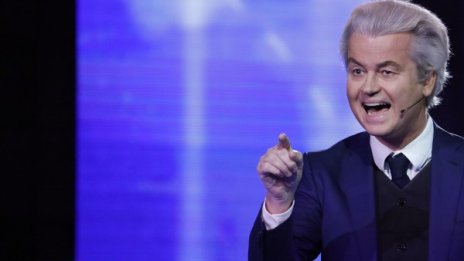Вилдерс: Противник на исляма разпалва огъня от скривалището си!