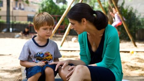 В кои случаи родителите вредят на децата си?