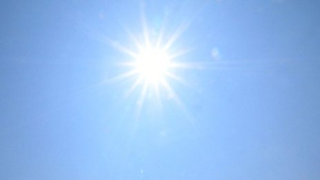 Пролетен пек: В четвъртък градусите ще скочат до 25