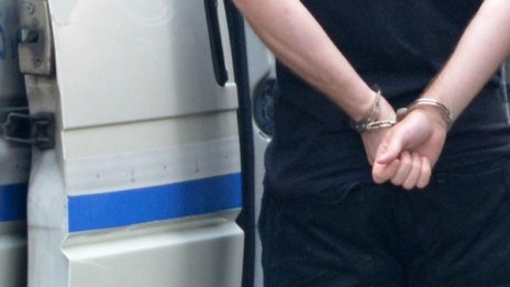 СДВР задържа наркодилър, иззе над 100 дози хероин
