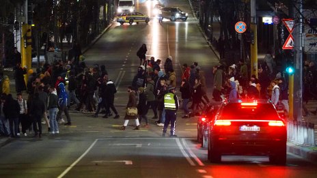 Ситуацията край централата на ГЕРБ е спокойна